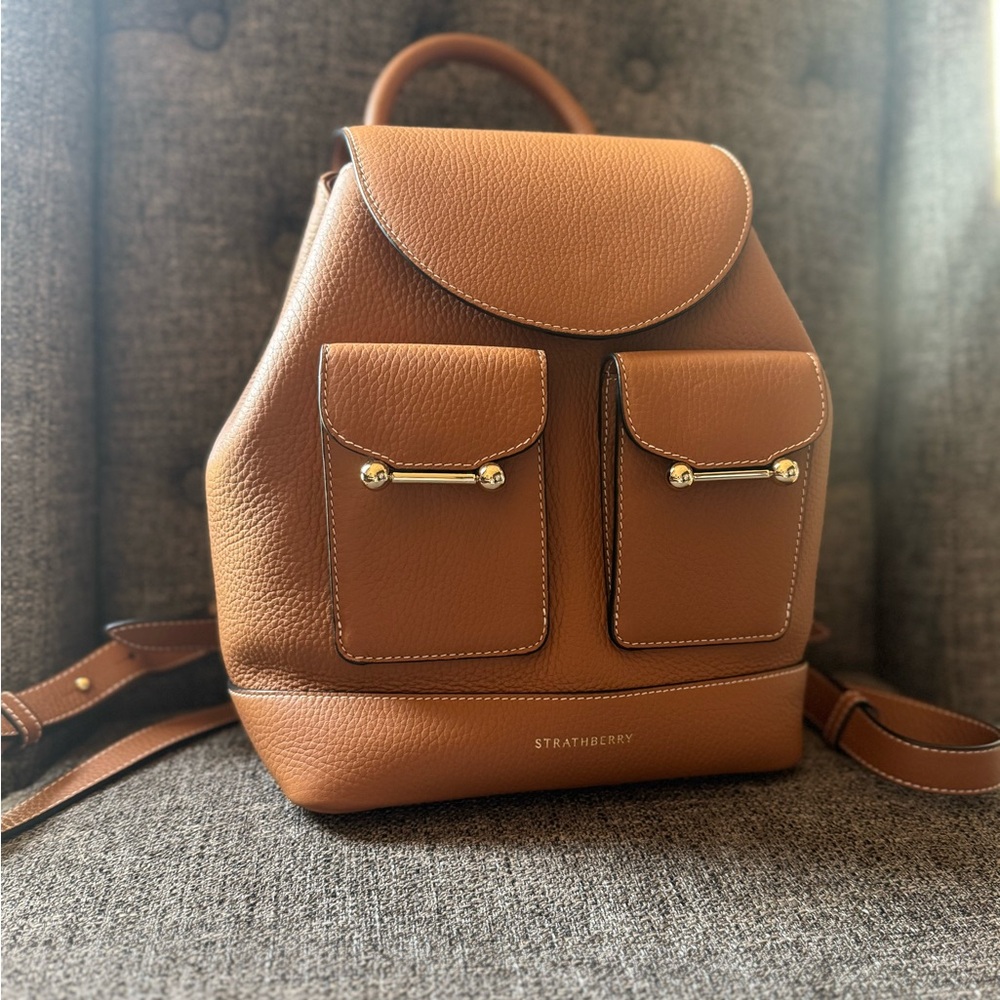 Strathberry Tan Leather Interior